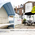 Scarborough Central Townhouse